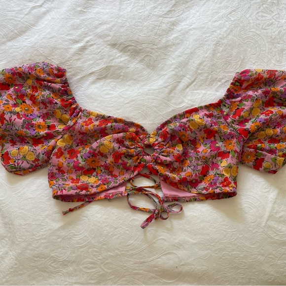 Floral Top - Picture 1 of 5